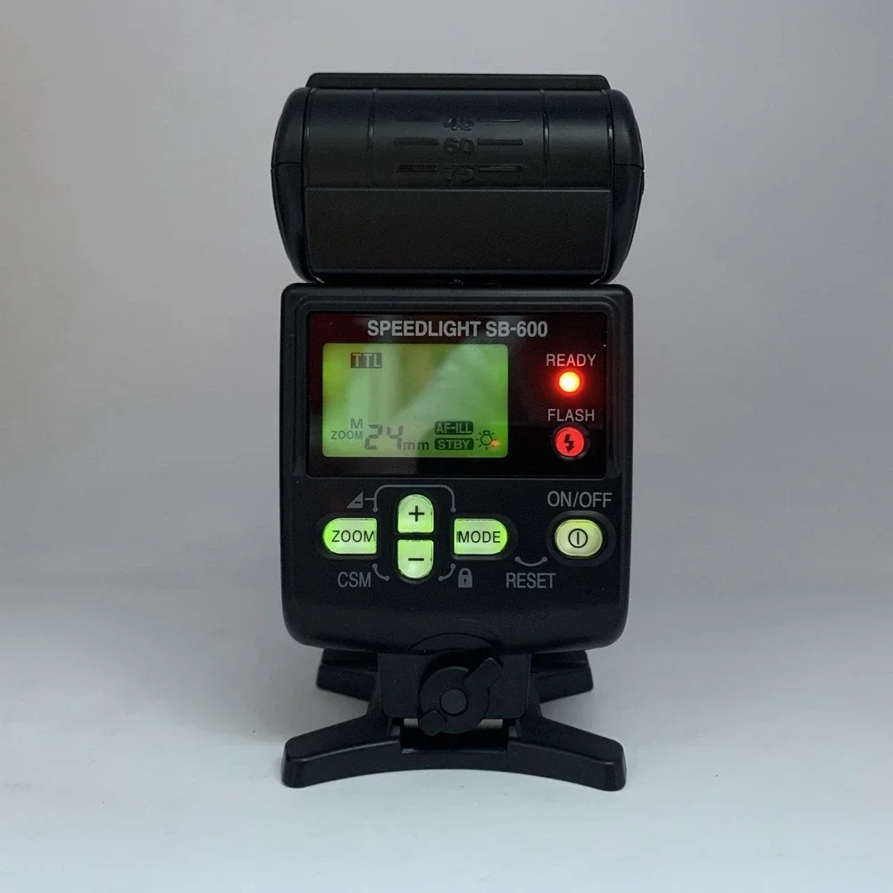 Nikon Speedlight SB-600 Shoe Mount Flash w/Box & Soft Case Tested